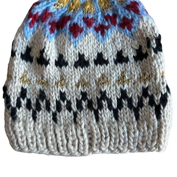 Buckle bright and neutral stocking cap - Picture 2 of 7